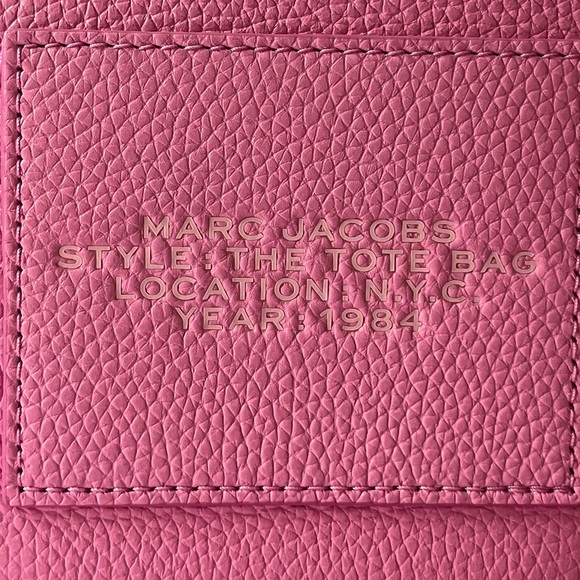 🌸 MARC JACOBS THE LEATHER MEDIUM TOTE BAG 🌸 NWT 🌸 - Picture 16 of 16
